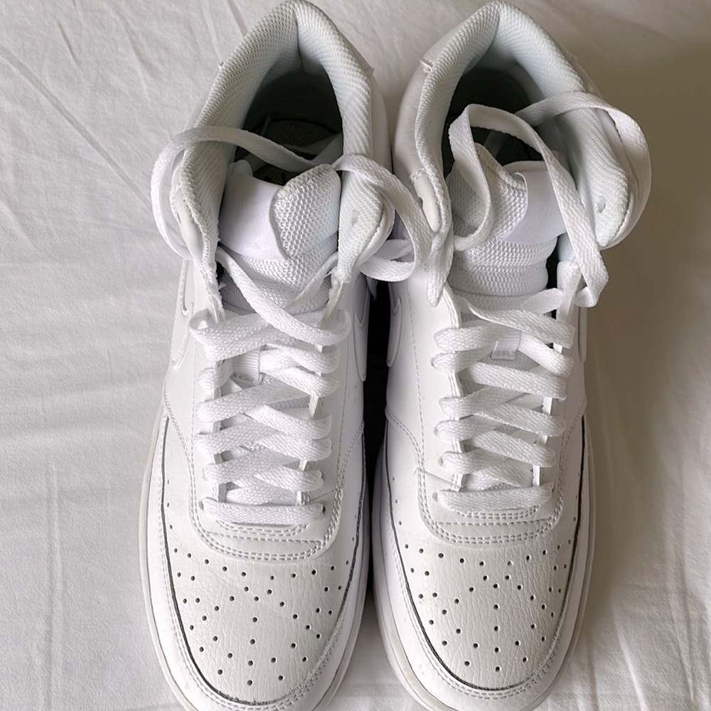 Women Nike Court Vision Mid